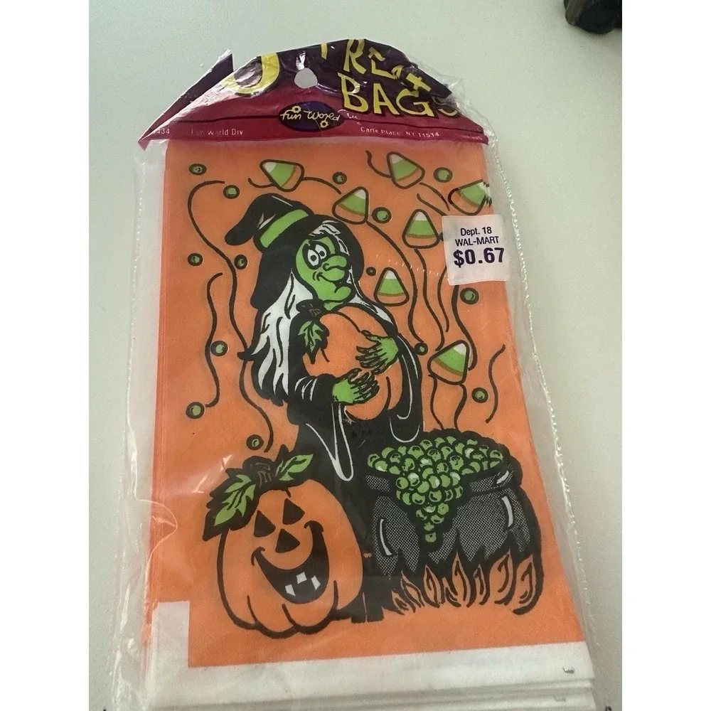 Vintage 1995 Fun World Witch Halloween Paper Trick Or Treat Bags 40 Count NOS